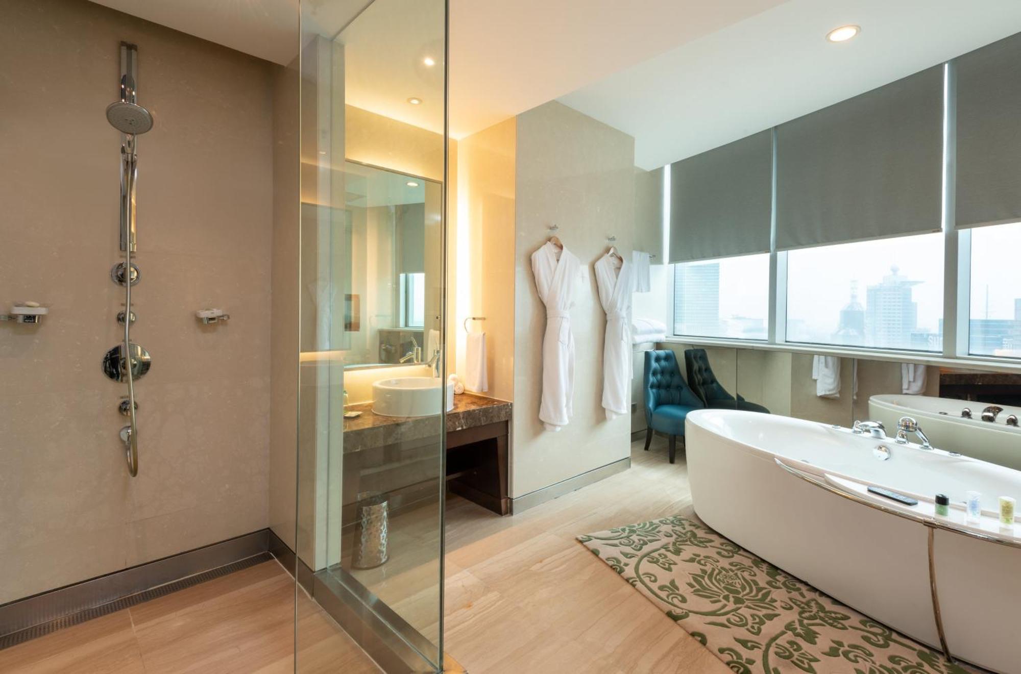 Pudong By Ihg โรงแรม 4*